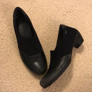 ECCO black slip on shoe with small heel